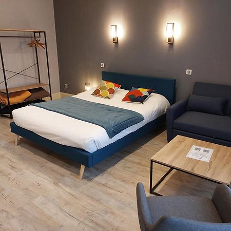 Brit Hotel Roanne - Le Grand Hotel Екстер'єр фото