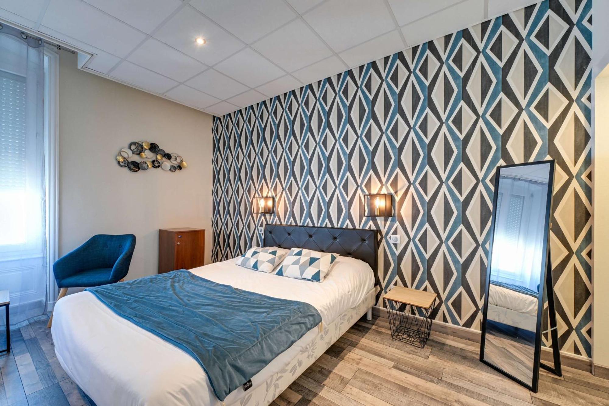 Brit Hotel Roanne - Le Grand Hotel Екстер'єр фото