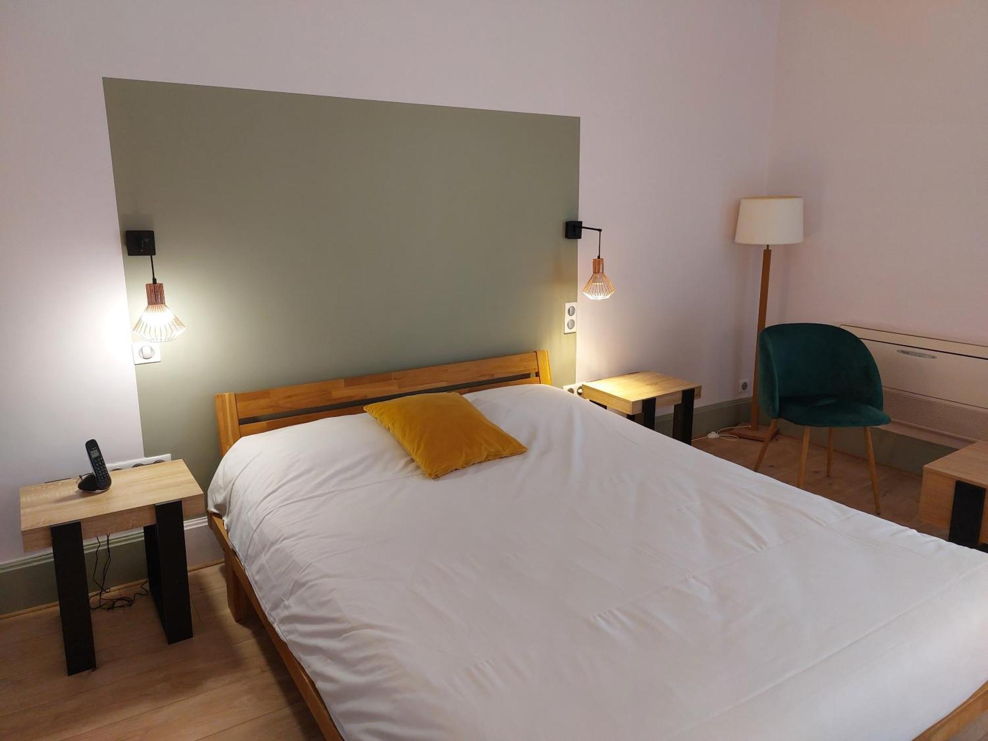 Brit Hotel Roanne - Le Grand Hotel Екстер'єр фото