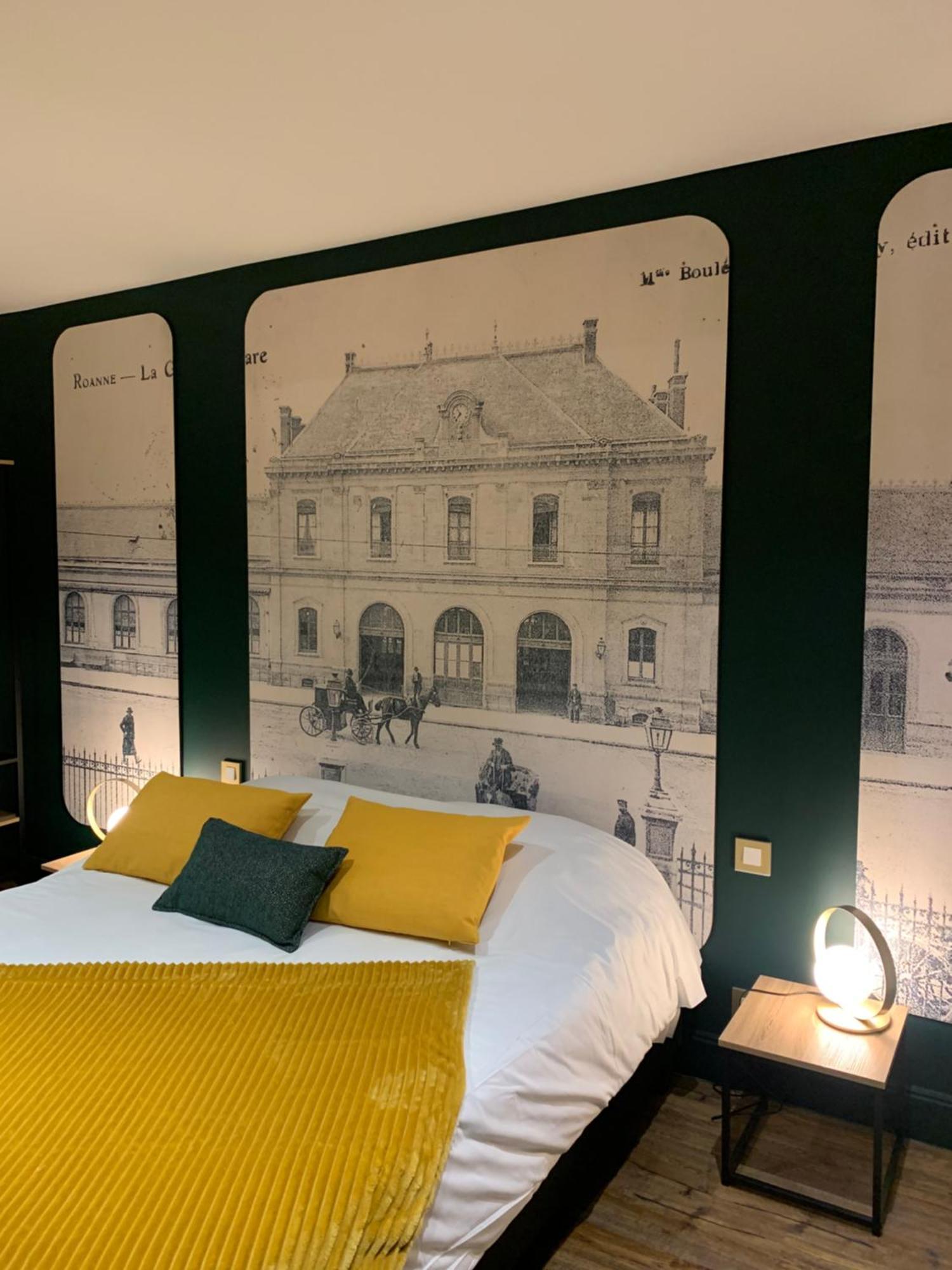 Brit Hotel Roanne - Le Grand Hotel Екстер'єр фото